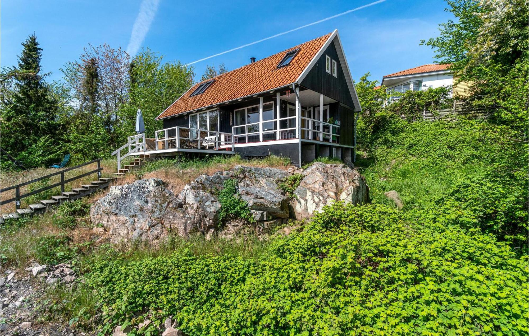 Klippehuset Villa Gudhjem Eksteriør bilde